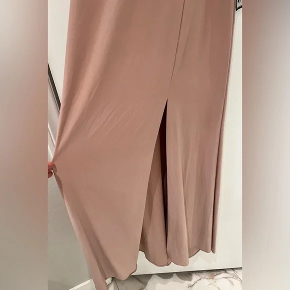 Morgan and co. Dress in beige size 20W. - Picture 3 of 6